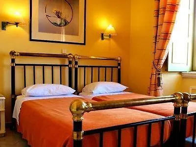 Diogenis Hotel 4*