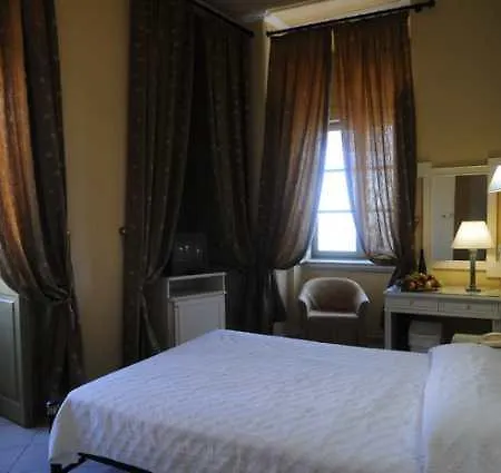 Hotel Diogenis Hermópolis