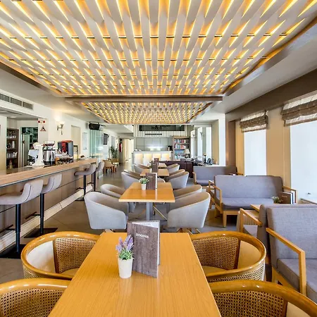 Hotel Diogenis 4*