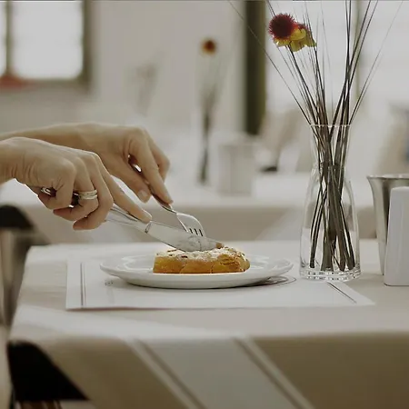 Diogenis Hotel Ermupoli